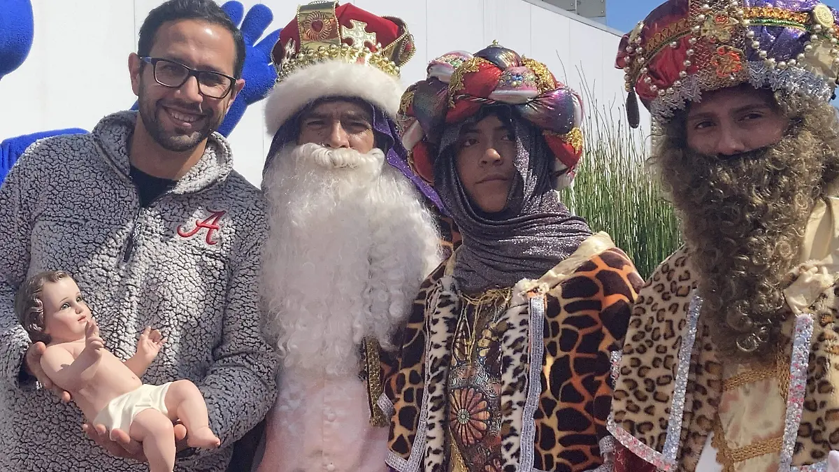 José Pablo, el padrino del Niño Dios con los Reyes Magos